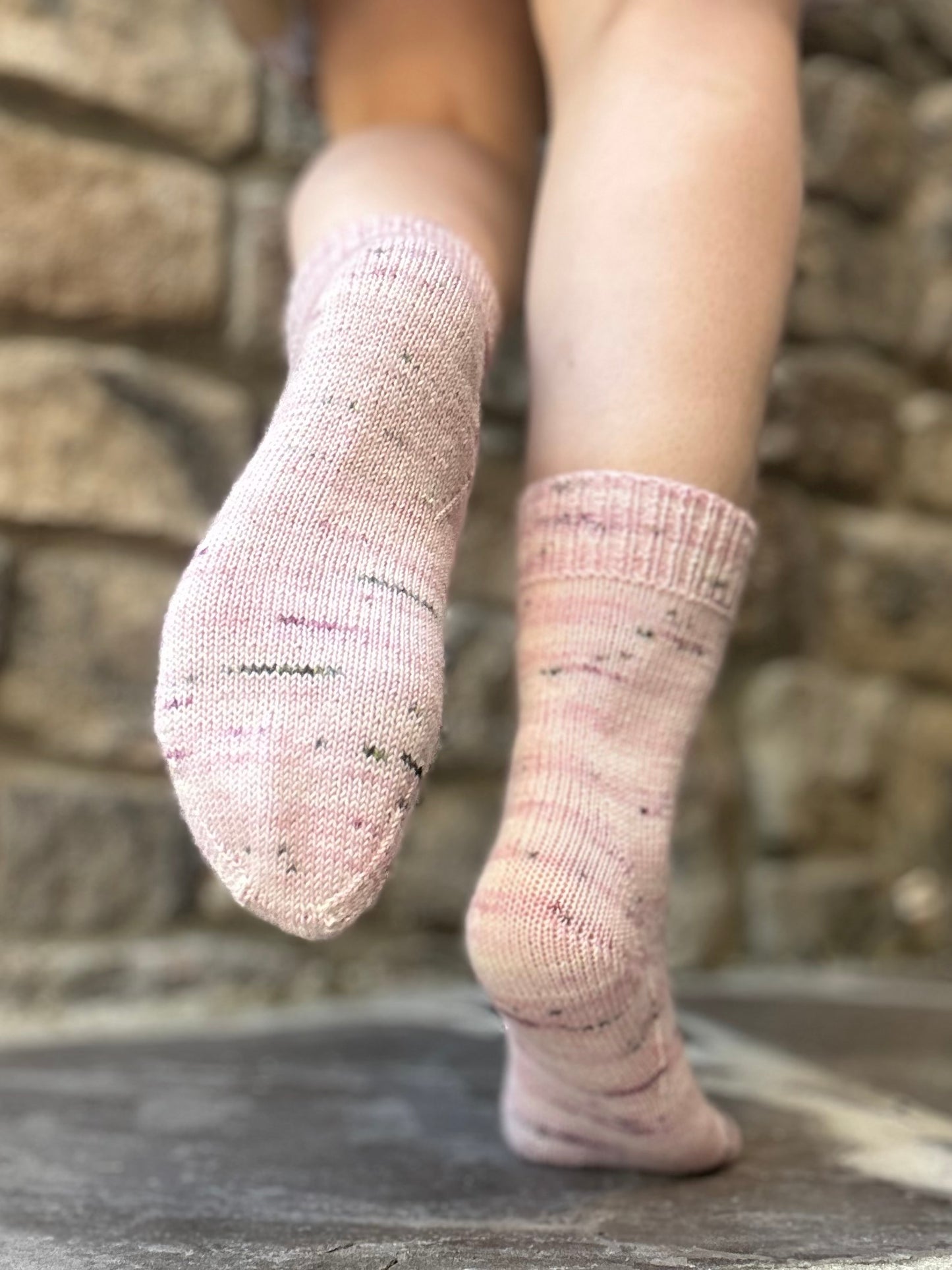 Vanilla Kite Heel Socks - Knitting Pattern