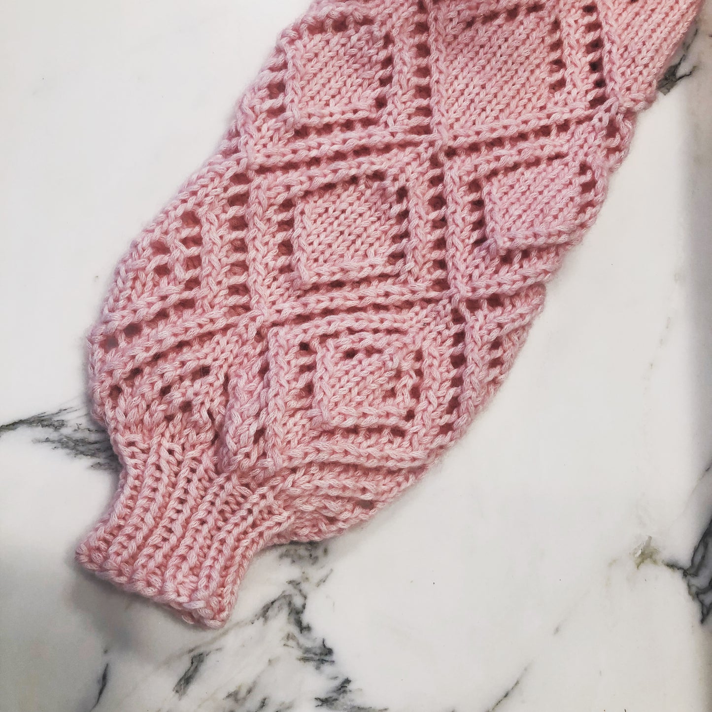 Fading Diamonds Cardigan - Knitting Pattern