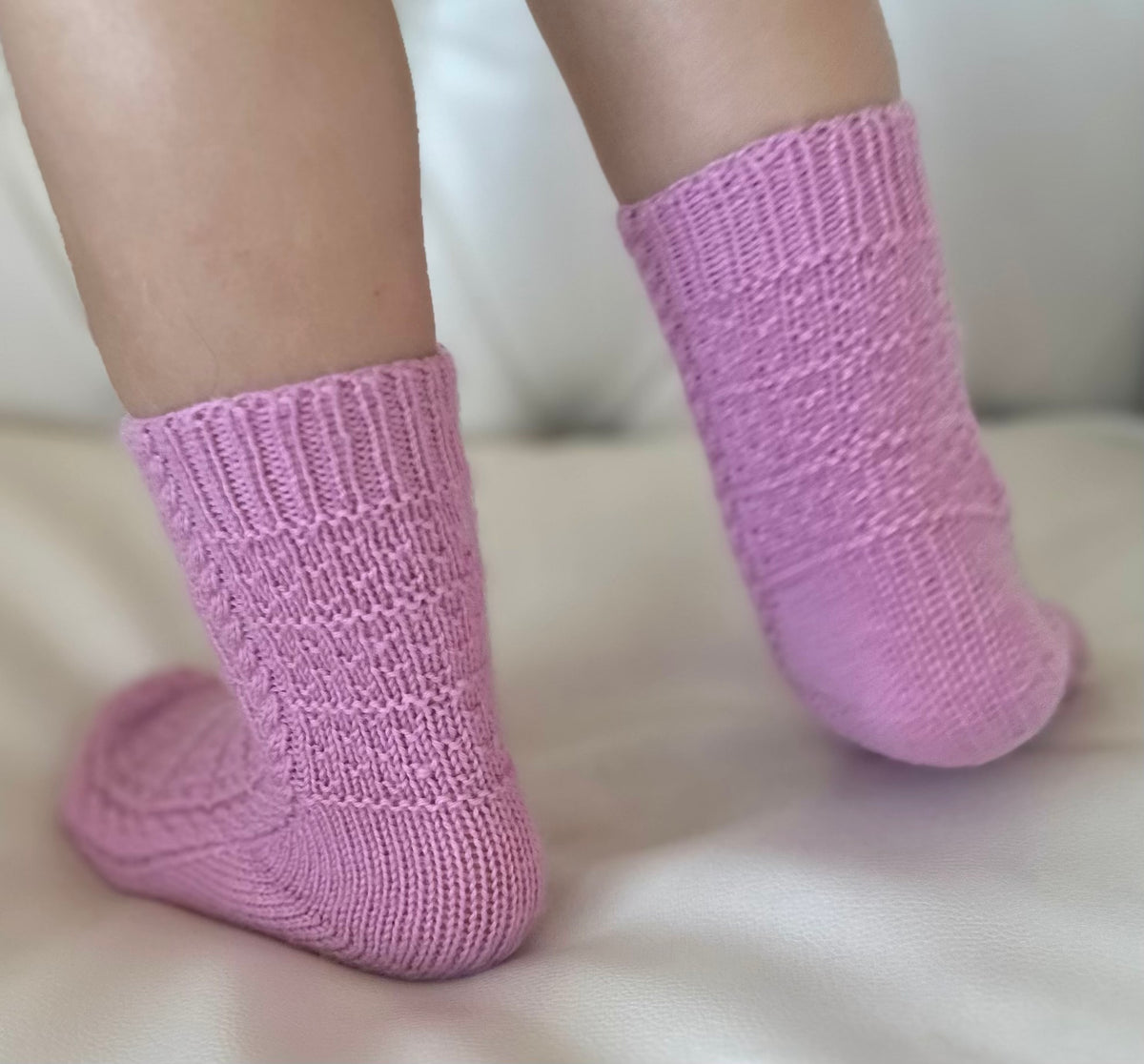 Sweet Dot Socks (Kite Heel) - Knitting Pattern