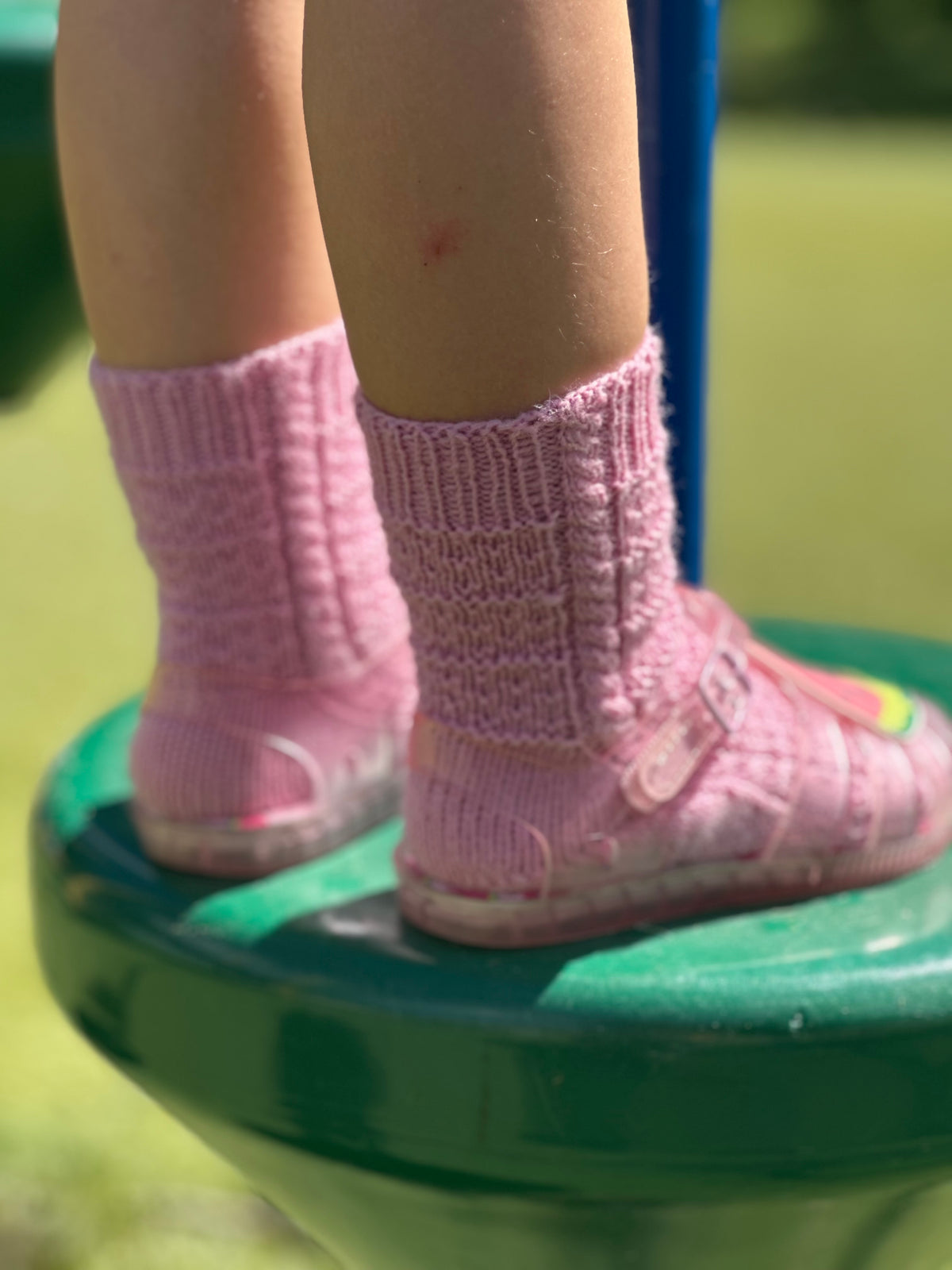 Sweet Dot Socks (Kite Heel) - Knitting Pattern