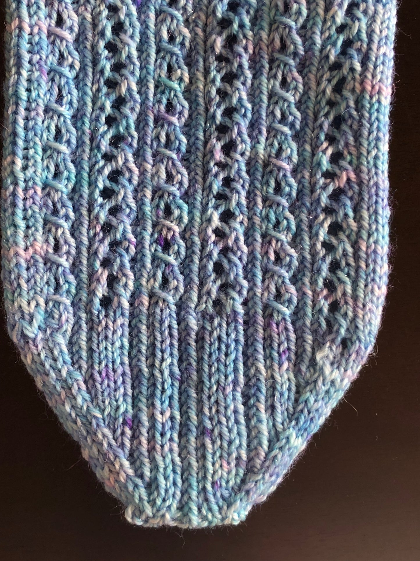 Cadeau Socks - Knitting Pattern